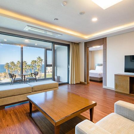 Uni Hotel Jeju Extérieur photo