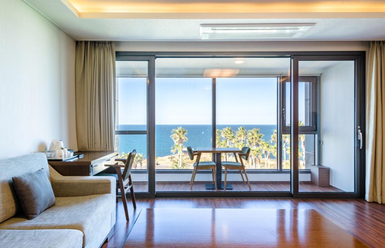 Uni Hotel Jeju Extérieur photo
