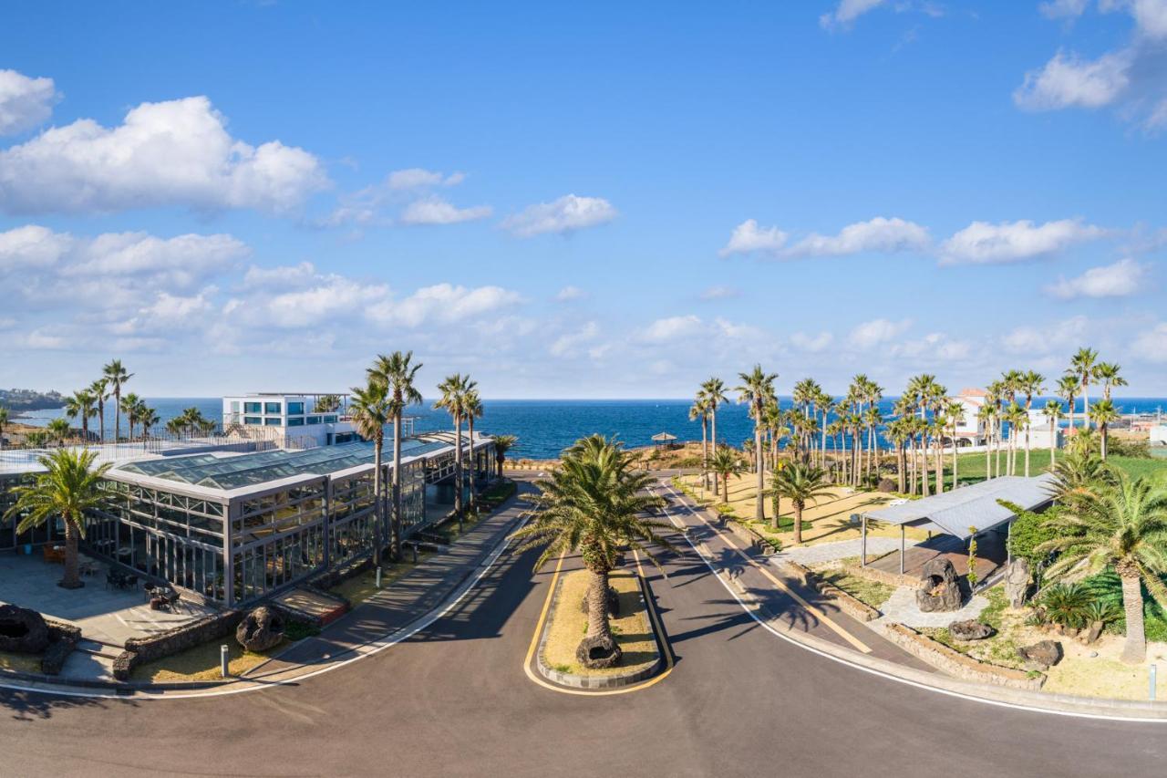 Uni Hotel Jeju Extérieur photo