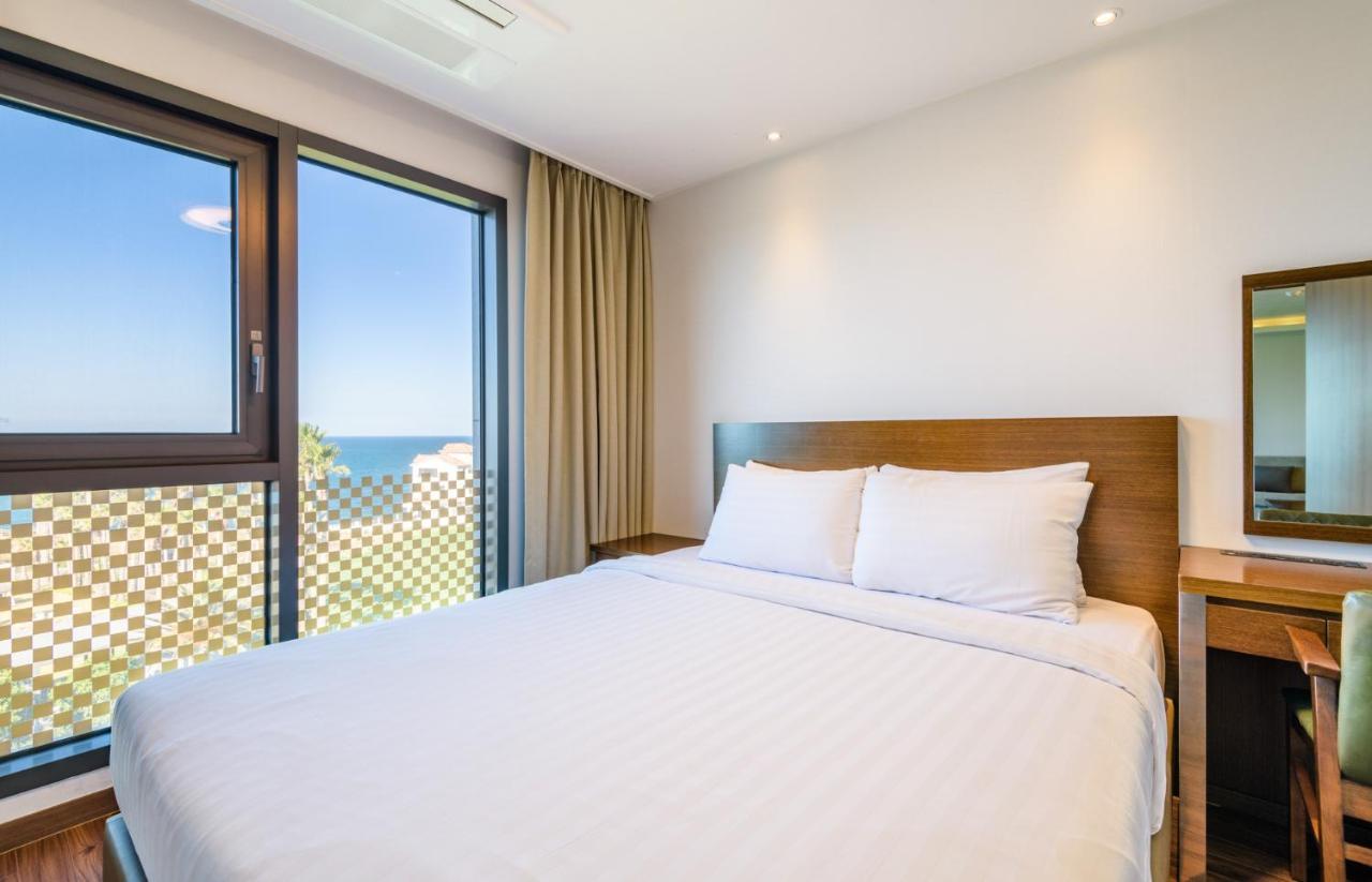 Uni Hotel Jeju Extérieur photo