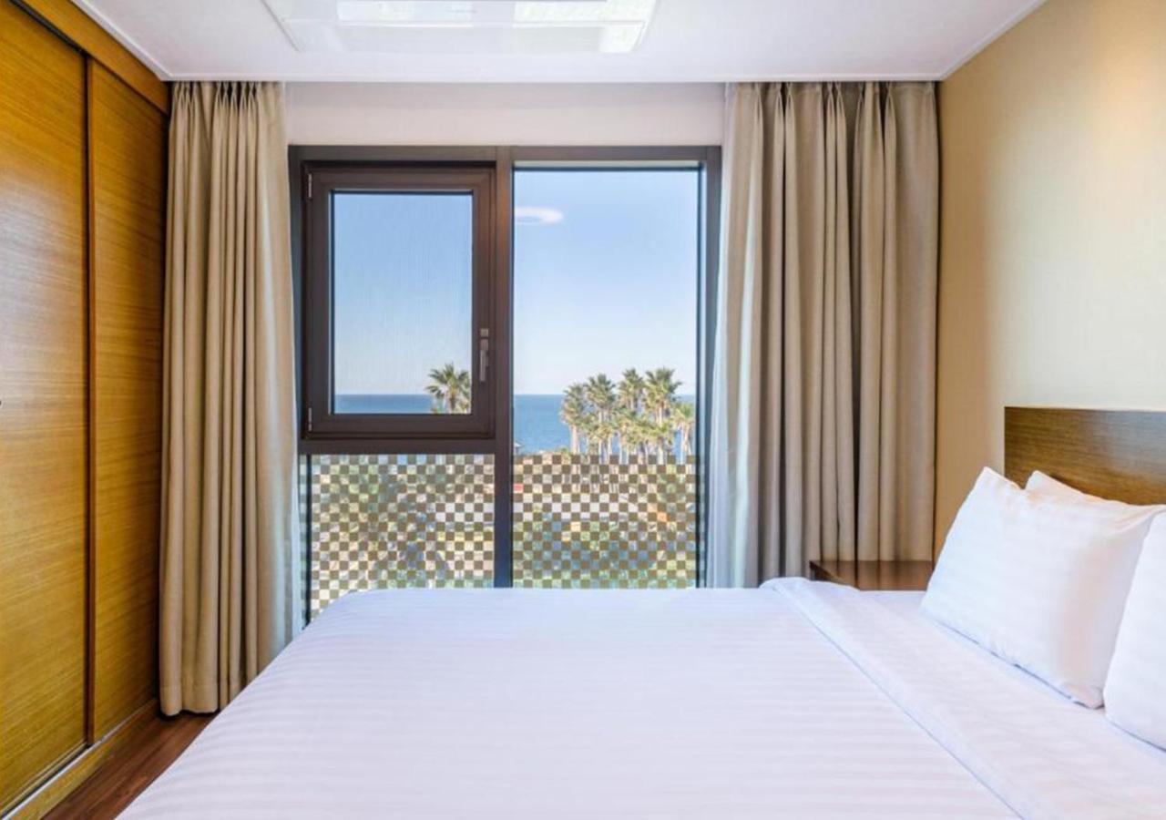 Uni Hotel Jeju Extérieur photo