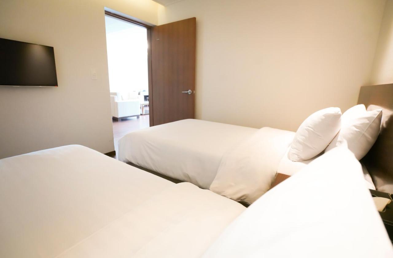 Uni Hotel Jeju Extérieur photo